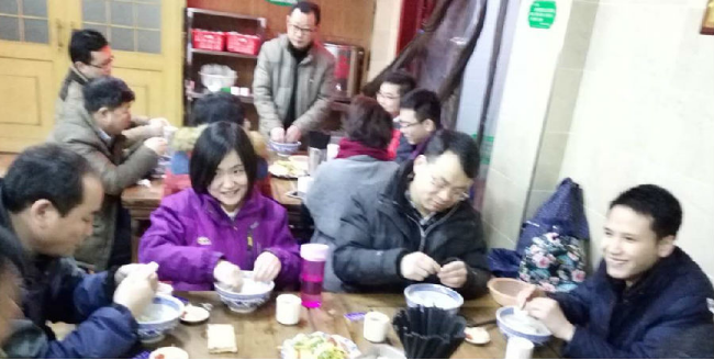 2月2日路德西安游之美食篇:回民街里的民俗年----品味饕餮盛宴(赵文霞)716.png