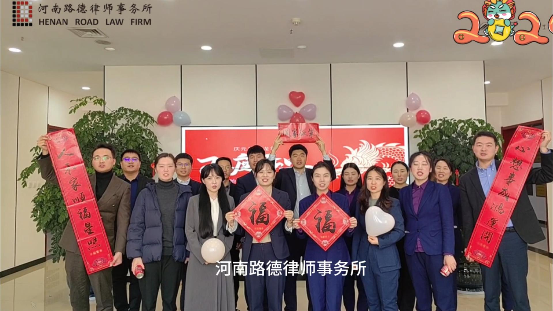 1704157461848371.jpg 0838612329907d55c879cda8b5ac793.jpg